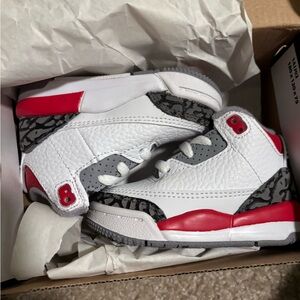 Nike Kids Sneakers White Red Gray